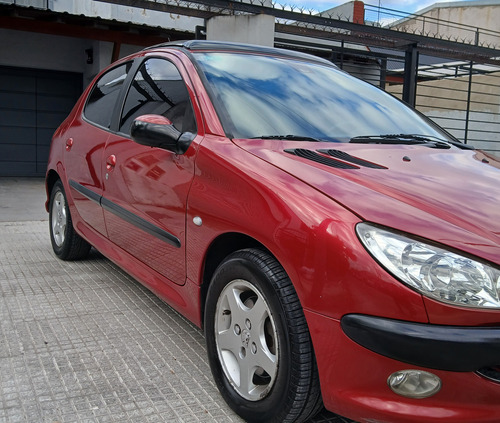 Peugeot 206 1.6 Xt Premium