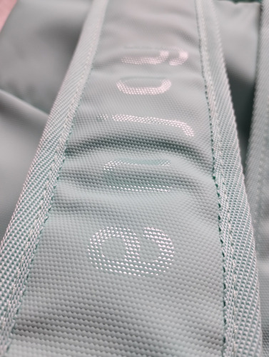 Mochila De Viaje Porta Notebook Reforzada Enjoy Fly Seafoam Turquesa Liso