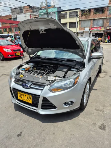 Ford Focus 2.0 Titanium