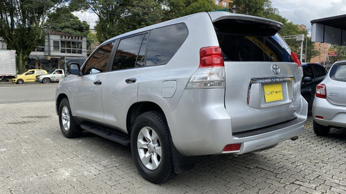 Imagen 5 de 18 de Toyota Prado Tx 2012