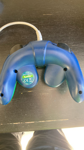 Control Wii Wired Fight Pad Luigi Buen Estado (Usado)