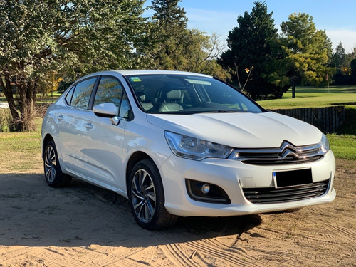 Imagen 7 de 15 de Citroen C4 Lounge 1.6 Thp Feel Pack 2016