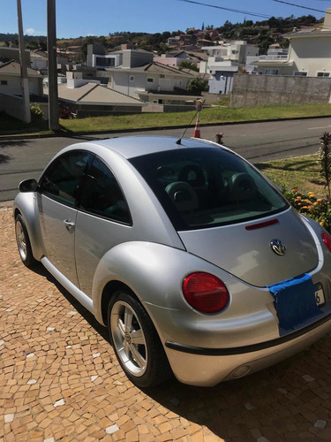 Volkswagen New Beetle 2002 2.0 3p
