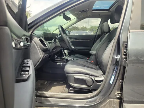 Kia Seltos 2.0 Zenith 4X2