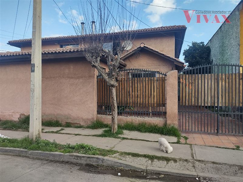 Casa En Venta De 4 Dorm. En Renca