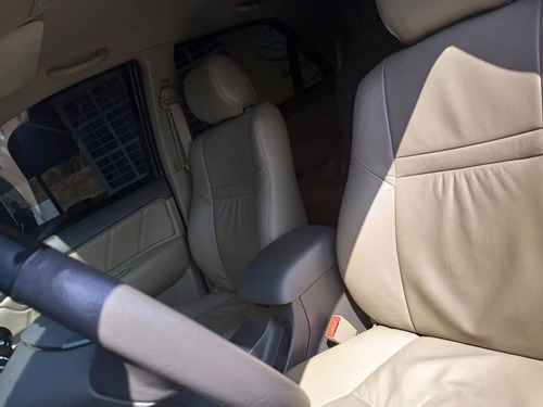 Imagen 7 de 12 de Toyota Fortuner