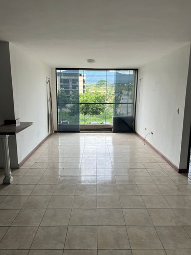 Imagen 4 de 10 de Apartamento En Solanas Del Avila