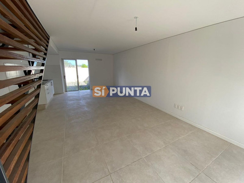 Imagen 5 de 16 de Apartamento En Altos De La Laguna, 2 Dormitorios - Consulte !!!!!!