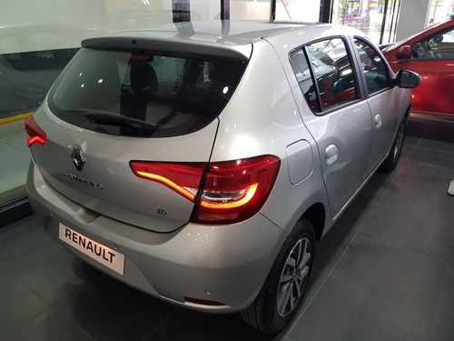 Imagen 4 de 15 de Renault Sandero Intense 1.6 Esp Hsa (ca)
