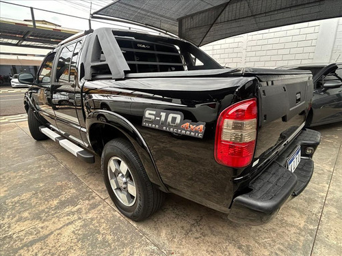 Chevrolet S-10 2.8 EXECUTIVE 4X4 CD 12V TURBO ELECTRONIC INTERCOOLER DIESEL 4P MANUAL