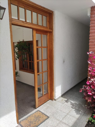 Imagen 22 de 25 de Venta Casa - Garage, Consultorio, 2/3 Dormis - 35 E/ 1 Y 2