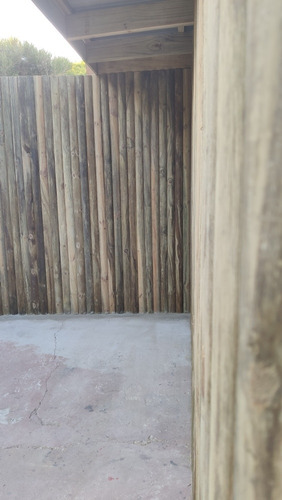 Imagen 5 de 6 de Muro Cerramiento Perimetral Madera