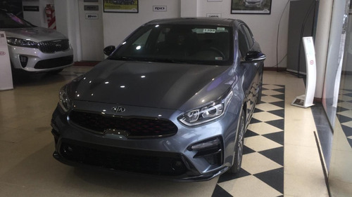 Kia Cerato 2.0 Sx At6 4 P