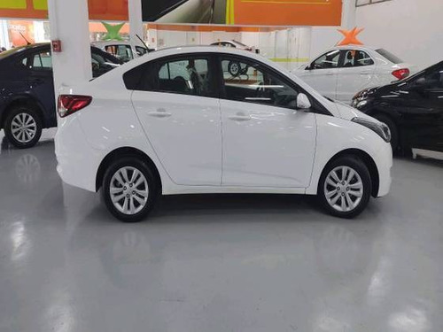 Imagem 9 de 9 de Hyundai Hb20s 1.6 Comfort Plus 16v Flex 4p Automático