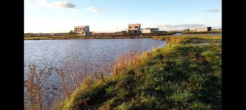Vendo Lote En Barrio La Enriqueta,club De Campo La Enriqueta