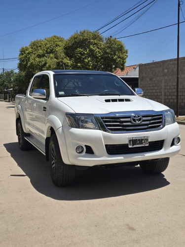 Toyota Hilux Srv 4x2 Manual