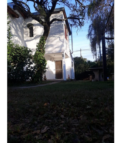 Imagen 1 de 8 de Casa Con 3 Dormitorios En Calle Tronador Villa Allende
