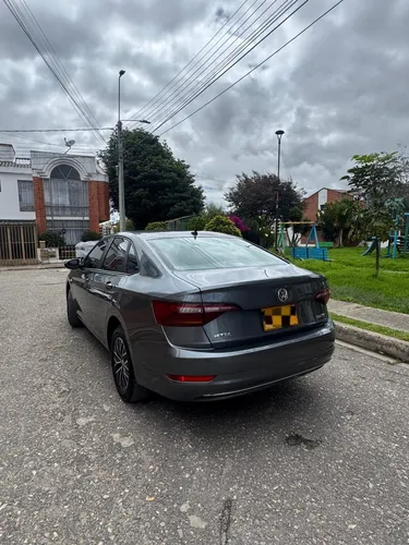 Jetta Confortline 2020