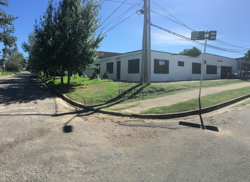 Imagen 12 de 14 de Casa Solida, En Terreno De 546 M2 En Buen Punto, San Carlos.-