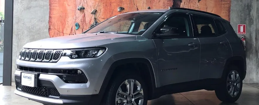 Jeep Compass Longitud