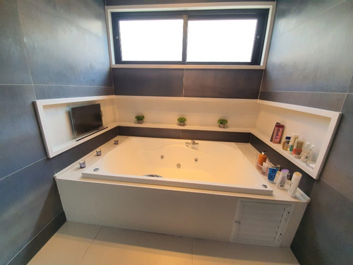 Imagem 17 de 21 de Recreio - Linda Casa Triplex Com Pé Direito Alto, 4 Suites, Com Área De Lazer Privativa Completa - Ca01012 - 70319874