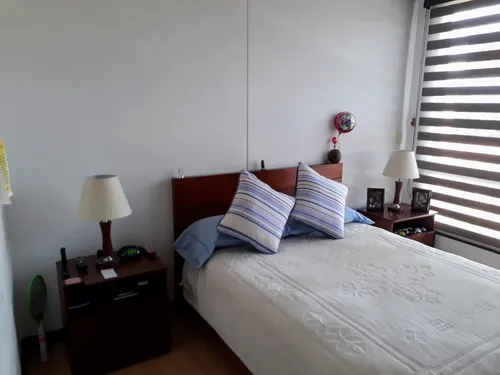 Excelente Apto Esquinero, 5 Piso, Ascensor, Unico Dueño, Como Nuevo.