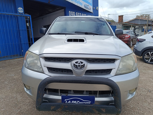 Toyota Hilux 3.0 doble cabina 4x2 srv diesel