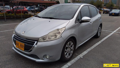 Peugeot 208 1.6 Allure