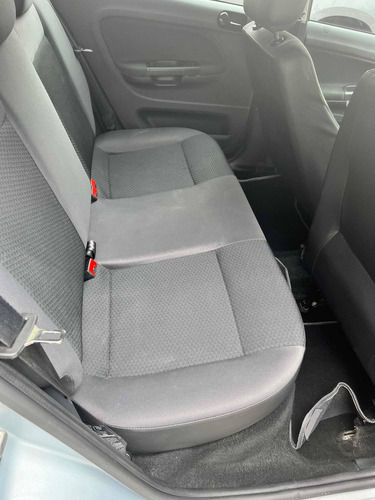 Imagen 7 de 12 de Volkswagen Voyage 2020 1.6 Comfortline Mecanico