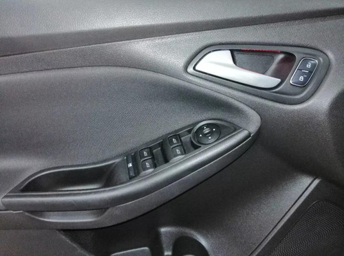Ford Focus 2.0 Se At