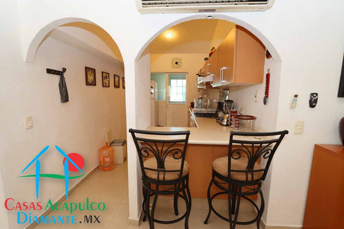 Cad Diamante Lakes Rubí 322. Terraza Con Sombra Y Vista A Las Áreas Comunes