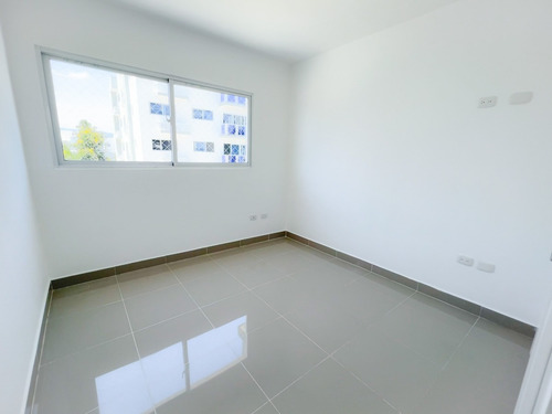 Apartamento De Alquiler Con Ascensor Carretera Luperon