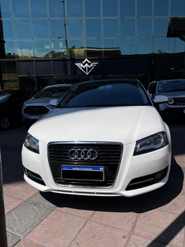 Audi A3 Sportback 2.0 I Stronic 143cv