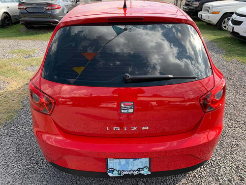 Imagen 5 de 15 de Seat Ibiza 2015 1.6 Style 5p Dsg