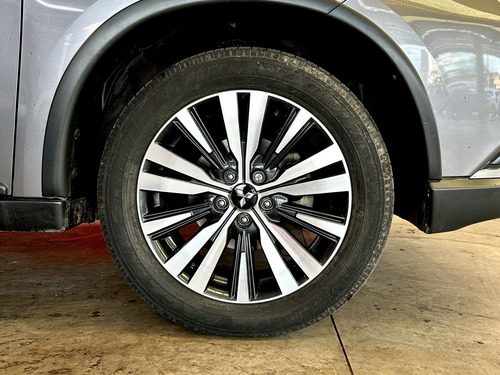 Mitsubishi Outlander 3.0 MIVEC V6 GASOLINA HPE-S AWD AUTOMÁTICO