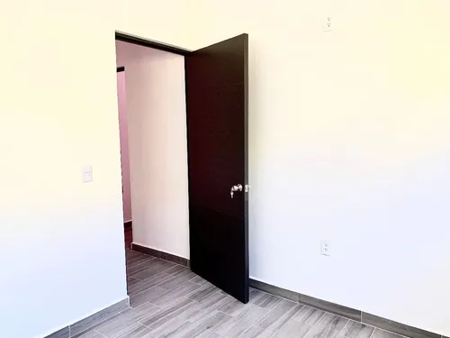 Renta Casa Nueva Con Jardín En Condominio En Acapatzingo, Cuernavaca, Morelos