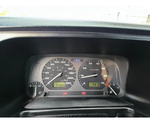 Volkswagen Golf 1.8 Gl