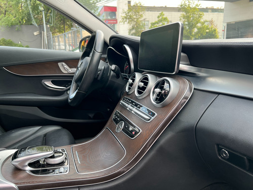 Mercedes-Benz Clase C 2.0 200 Cgi Exclusive At