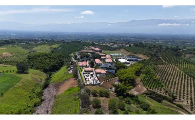 Lote y casalote en venta