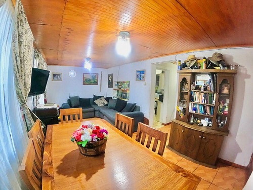 Se Vende Amplia Y Cómoda Casa En San Bernardo