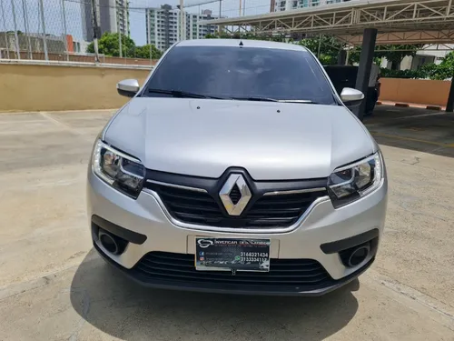 Renault Logan INTENS