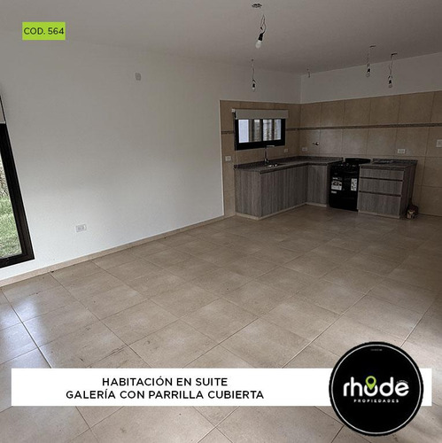 Casa Sobre Esquina Con Dos Habitaciones En Costa Del Este - Calle Los Pinos E/ Malvones Y Madreselva