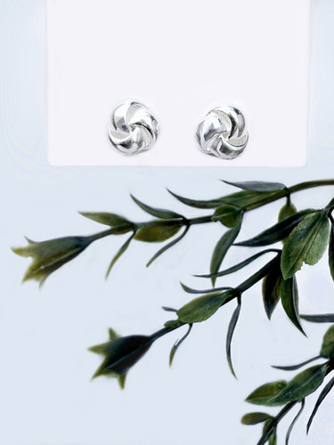 Aretes En Forma De Nudo Para Mujer Plata Ley .925 Elegantes Finos Ligeros Moda Ideales Para Regalar Set De 2 Aretes