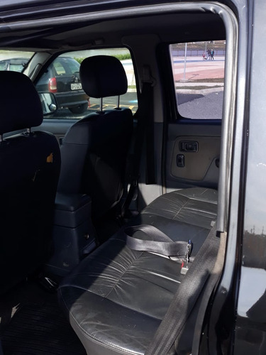 Nissan Frontier Se 2004