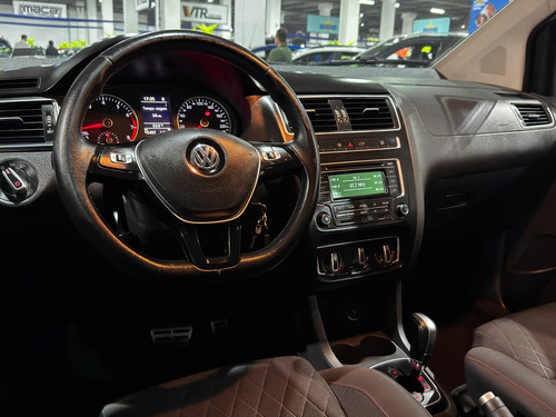 Volkswagen Crossfox 1.6 16v Msi Total Flex I-motion 5p