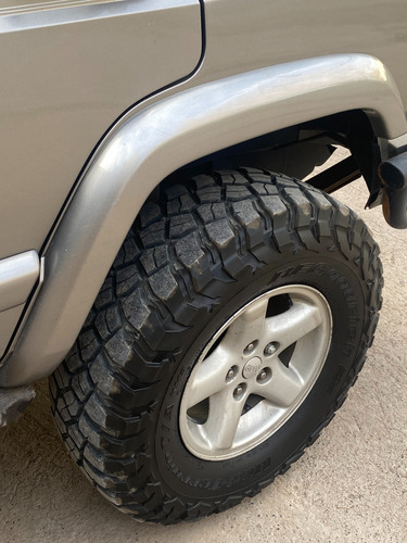 Jeep Cherokee 4.0 Classic