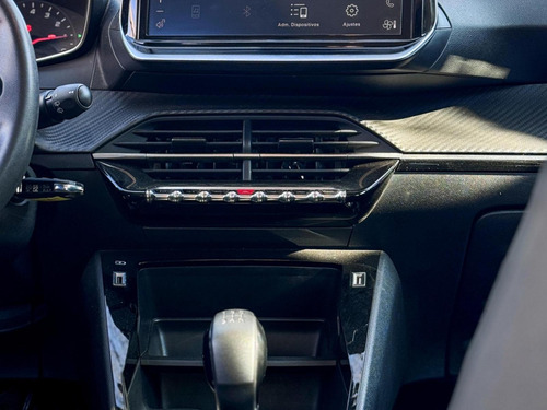 Peugeot 208 PURETECH 75 1.2 MT