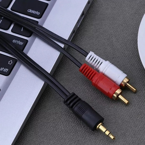 Cable Rca A Miniplug De 1.5m 2 A 1 Model: Mye-1215