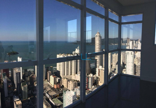 Imagem 18 de 30 de Cobertura À Venda, 210 M² Por R$ 4.950.000,00 - Centro - Balneário Camboriú/sc - Co0001