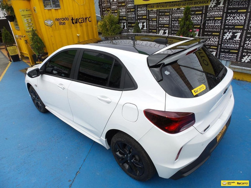 Imagen 6 de 25 de Chevrolet Onix